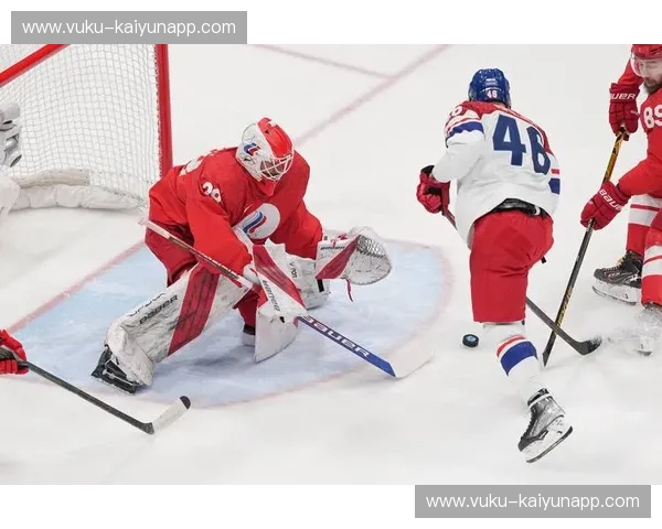 冰与火的较量：捷克与俄罗斯，历史恩怨下的足球激情